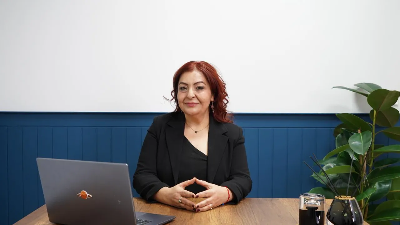 Diksiyon Uzmanlığı ve Hitabet Sanatı Eğitimi
